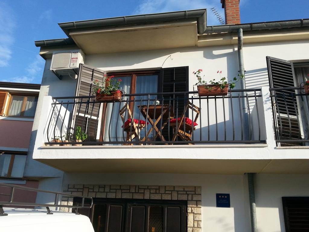 Apartment Bozac Rovinj Bilik gambar